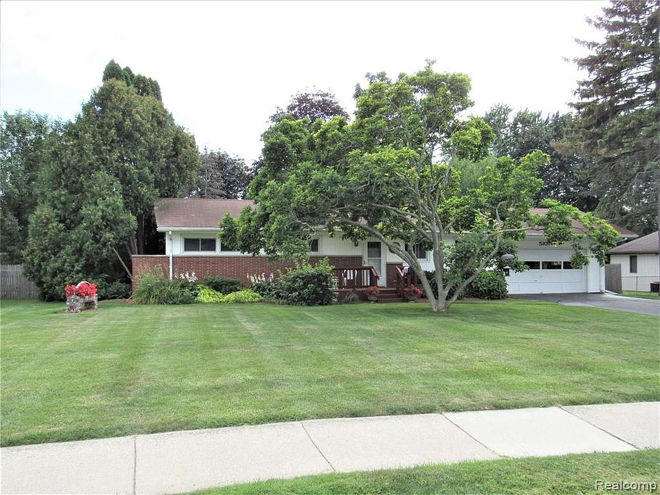 5101 Brockway Rd, Saginaw, MI 48638 Zillow