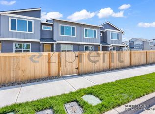 18304 NE 43rd Pl, Vancouver, WA 98686