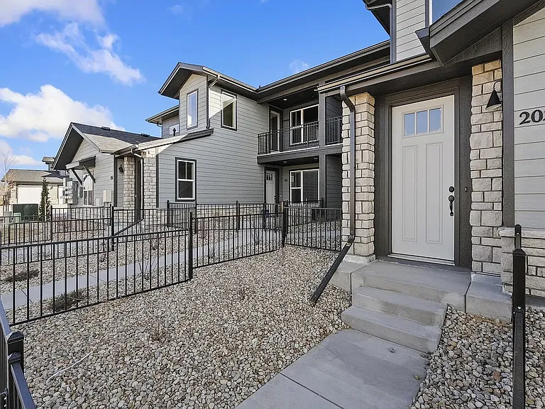6793 Maple Leaf Dr #202 — Photo 19