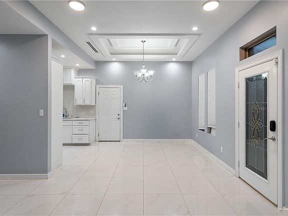 5th image of 706 Fitzgerald St