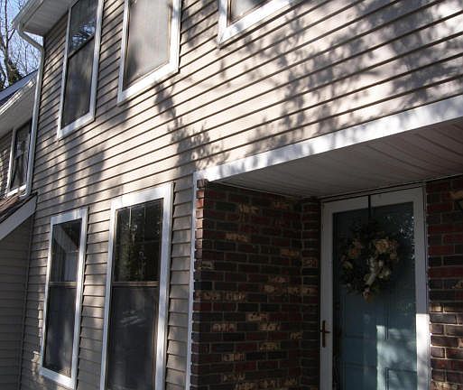 3rd image of 21 Barnes Ln #21B