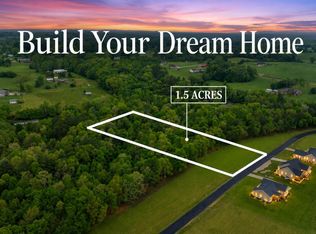 Marie Ln, Crossville, TN 38555
