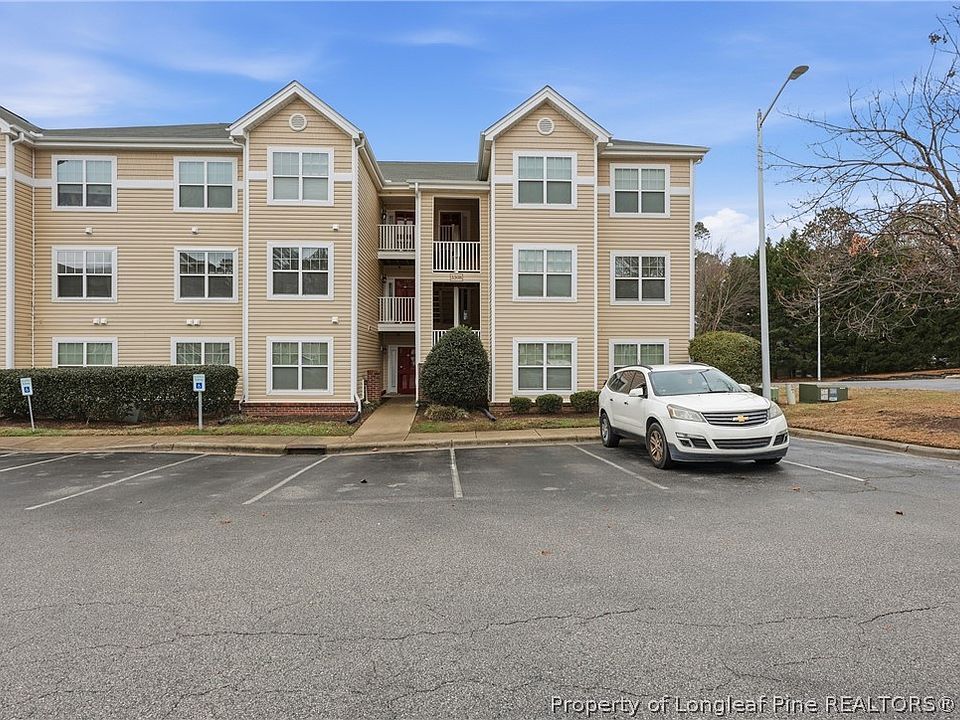 1st image of 3308 Harbour Pointe Pl Unit 11