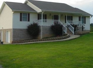 1005 W Pines Rd, Afton, TN 37616