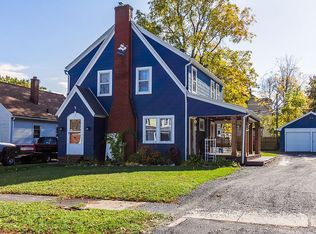 133 Holcroft Rd, Rochester, NY 14612