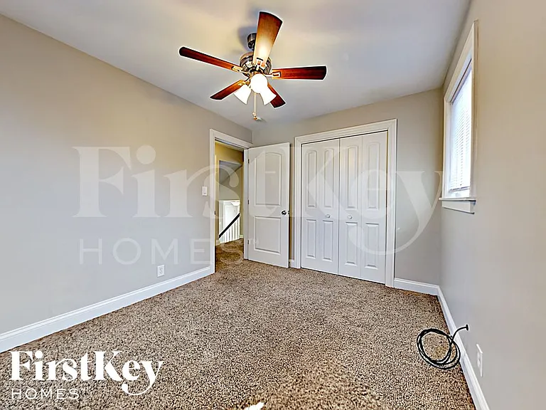 1546 Highridge Pkwy — Photo 7