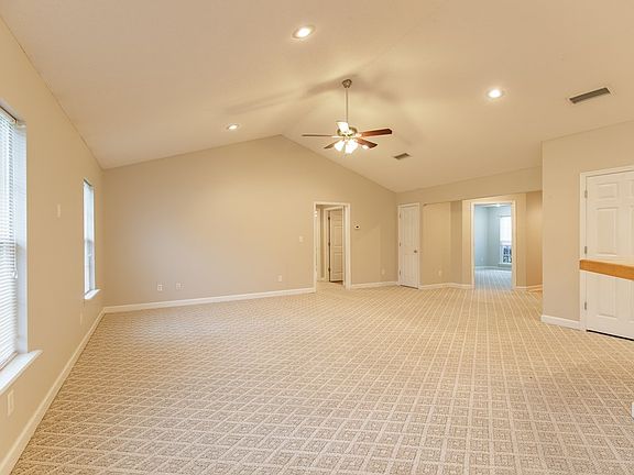 5th image of 4223 Sonoma Dr