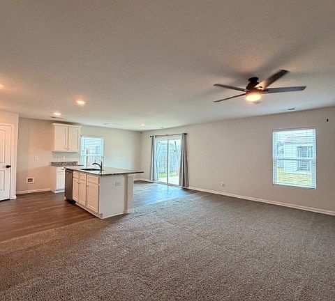 3rd image of 925 Turkey Berry Ln