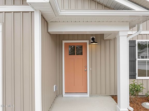 3rd image of 1042 Beechridge Drive SW #70