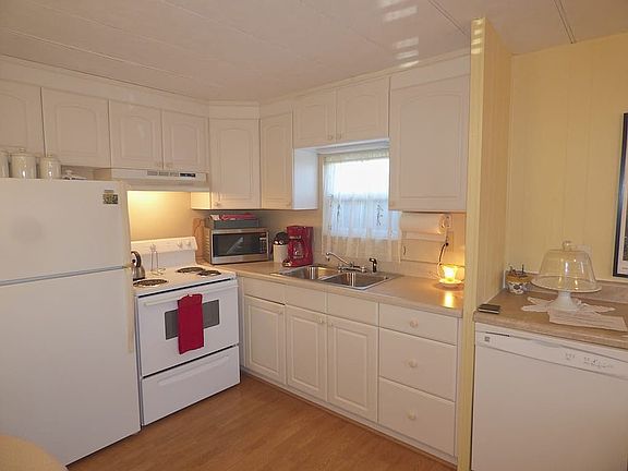 4th image of 7400 46th Ave N Lot 234