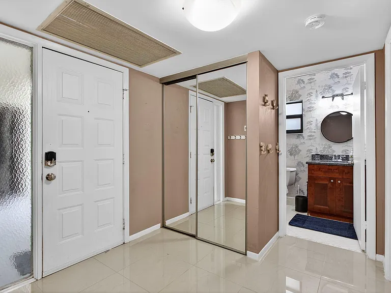 4483 Carambola Cir S #4483 — Photo 13