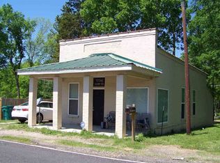 104 Page St, Maud, TX 75567