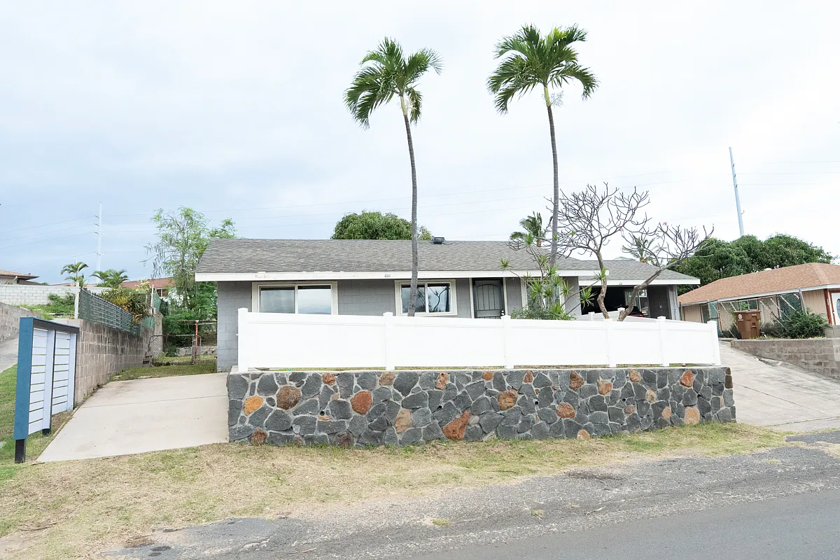 Building Photo - Ipu Cir