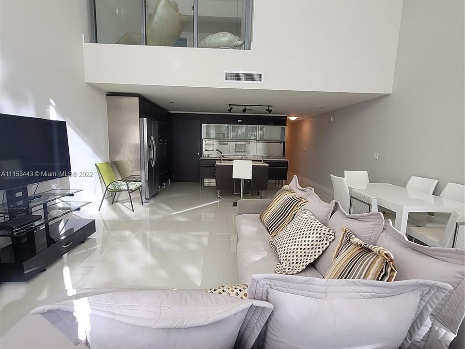 1st image of 6000 Collins Ave APT 140