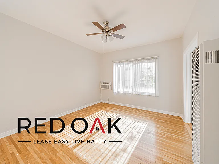 211 S. El Molino Ave — Photo 17