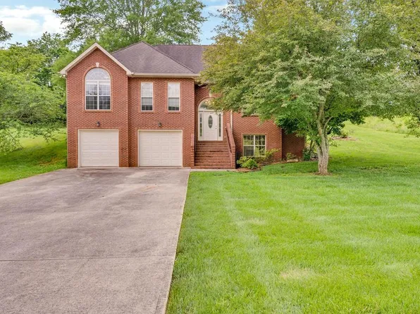 25 Whispering Pines Dr, Sparta, TN 38583