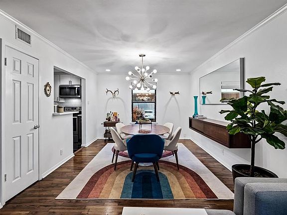 2nd image of 5012 Lahoma St #5012