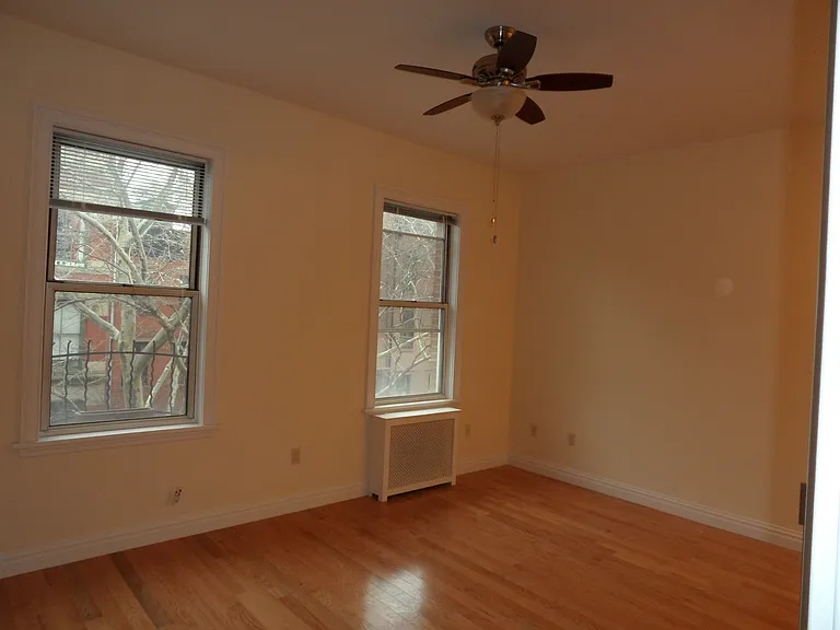 124 Pacific St #4F — Photo 2