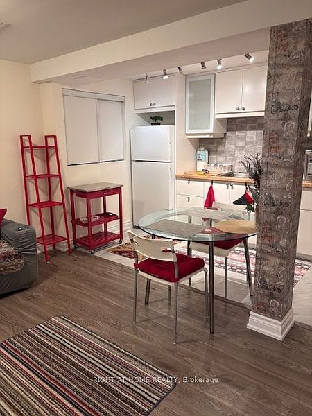 Toronto Townhouse for rent - 1 Bedroom in Toronto