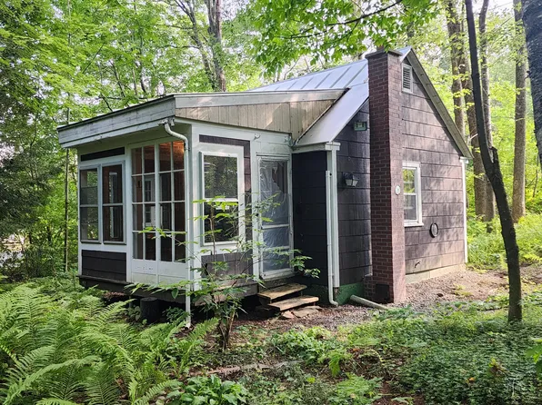 979 Augusta Road, Rome, ME 04963