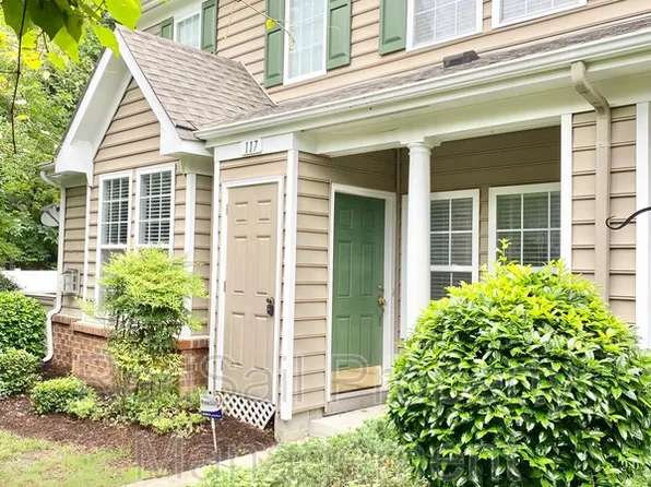 117 Grant Ct, Yorktown, VA 23692