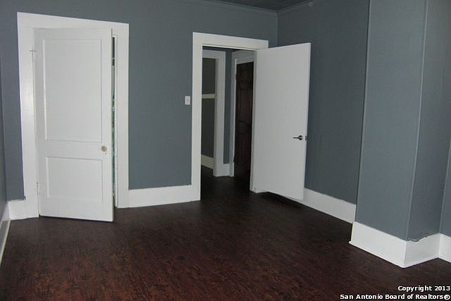 1st image of 270 Post Ave APT 4