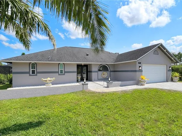 104 Cherry Hill CT, NAPLES, FL 34113