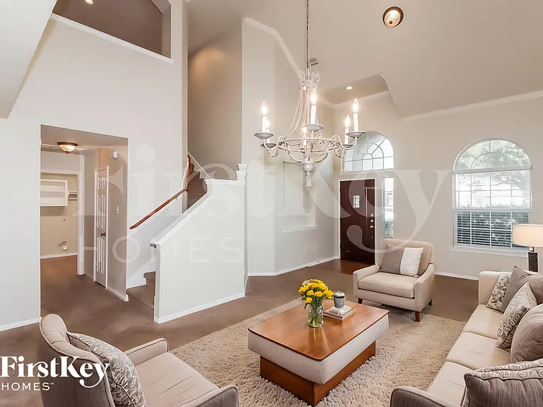 19211 Sunny Leaf Ln — Photo 7