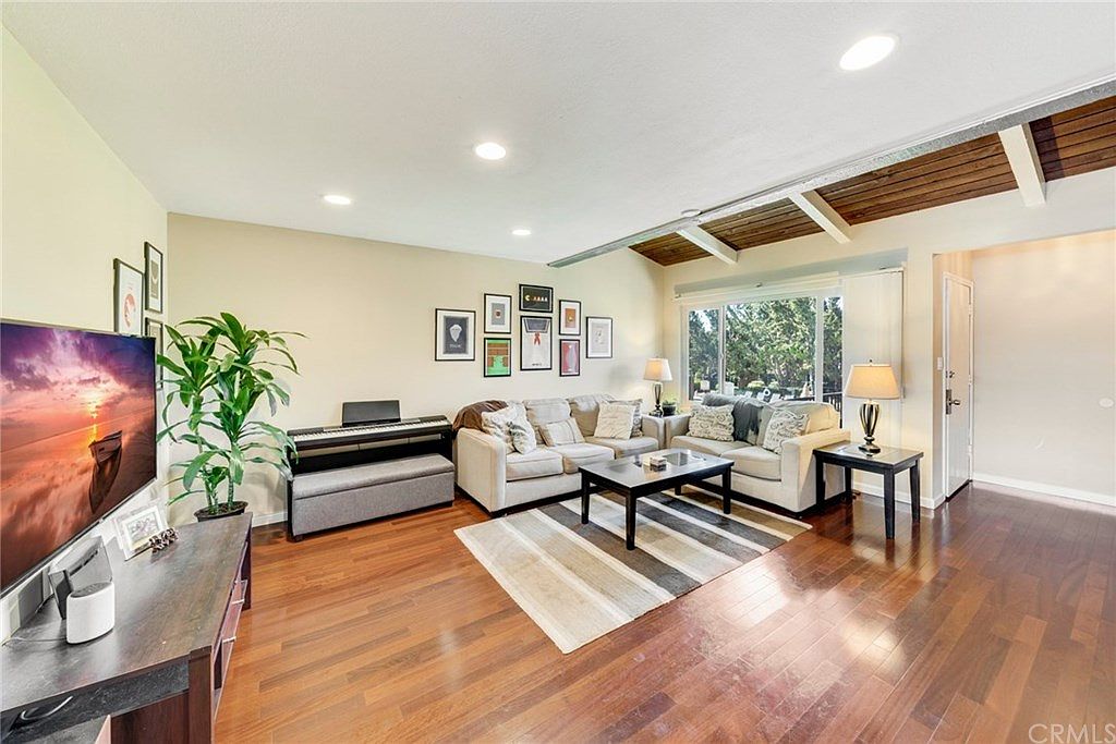 13722 Red Hill Ave APT 18, Tustin, CA 92780 Zillow