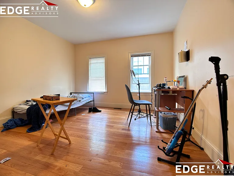 74 Brooks St #2 — Photo 12
