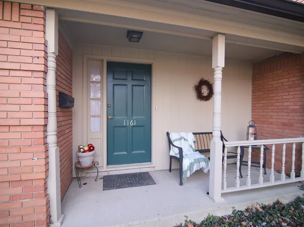 1161 Canterbury Ct, Indianapolis, IN 46260