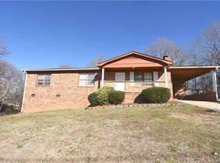 428 Stagecoach Rd, Gastonia, NC 28052