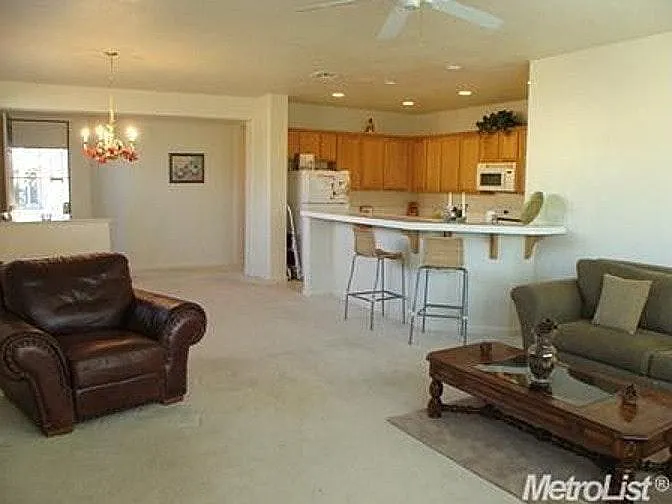 9630 Little Harbor Way — Photo 3