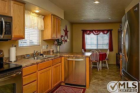 kitchen-dining room
