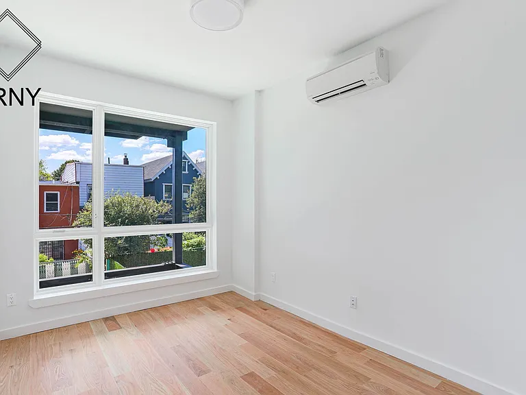 350 Rutland Rd #3B — Photo 2