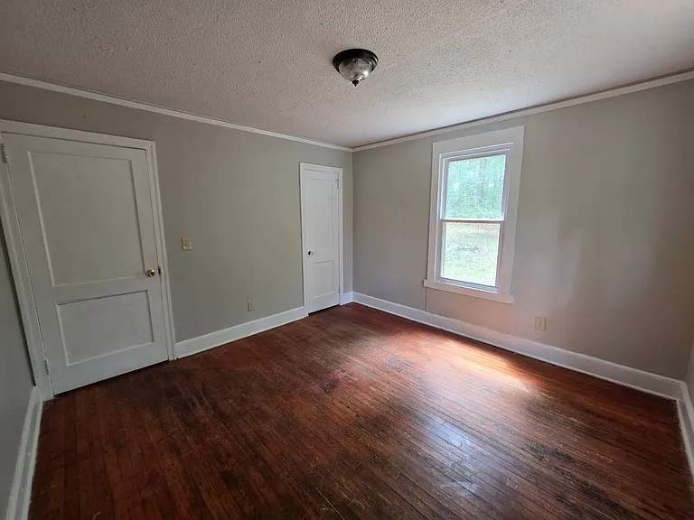 1407 Jerome Dr — Photo 17