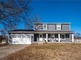 1903 Carriage Ct, New Albany, IN 47150