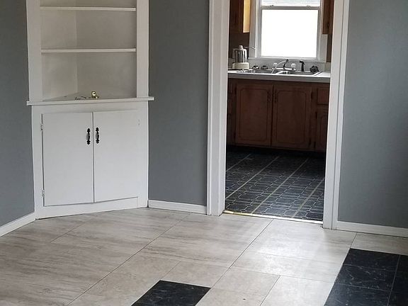 3rd image of 410 Fillmore St