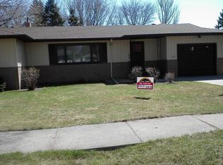 1216 1st St S, Moorhead, MN 56560