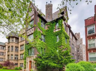 1354 W Greenleaf Ave APT 1A, Chicago, IL 60626