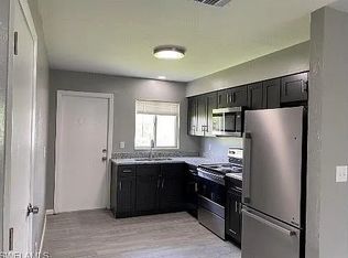 132 Gordon Ave S #132, Lehigh Acres, FL 33973