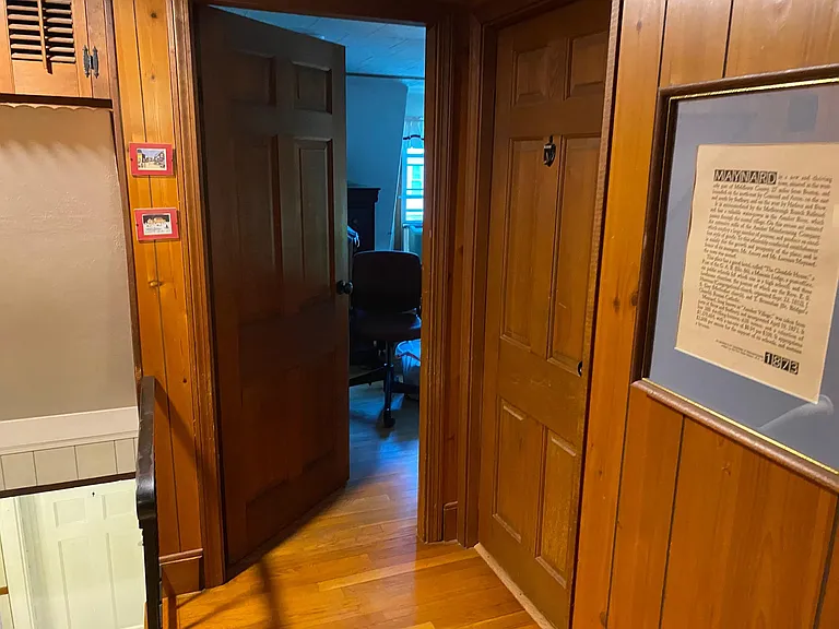 15 Roosevelt St — Photo 8