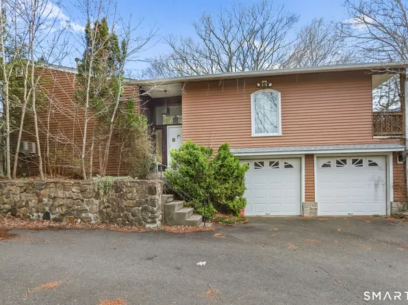 34 Farm Hill Road, Ridgefield, CT 06877