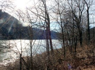 313 Valley Trails Ln, Franklin, PA 16323