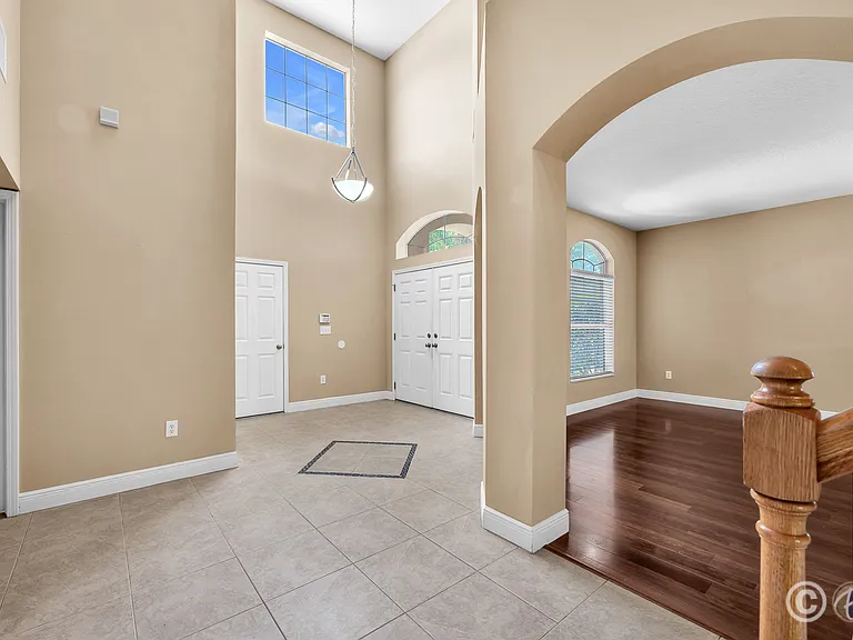 10904 Summerton Dr — Photo 5