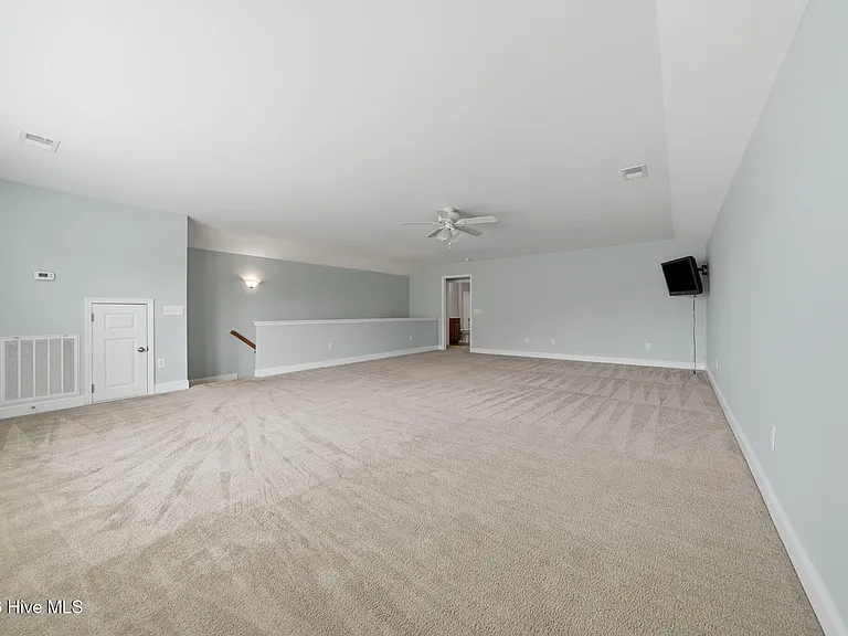 5028 Lagan Ct — Photo 34