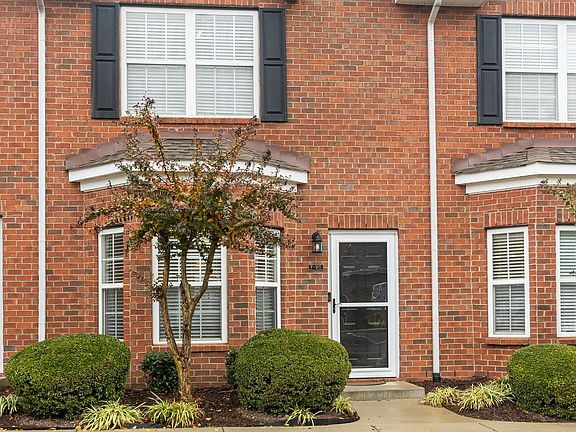 3rd image of 1101 Downs Blvd APT F105