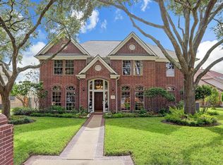 7634 Creek Glen Dr, Houston, TX 77095