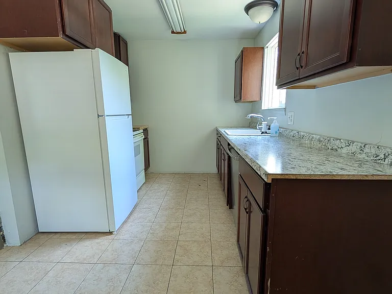 1244 Stuart St #A — Photo 5