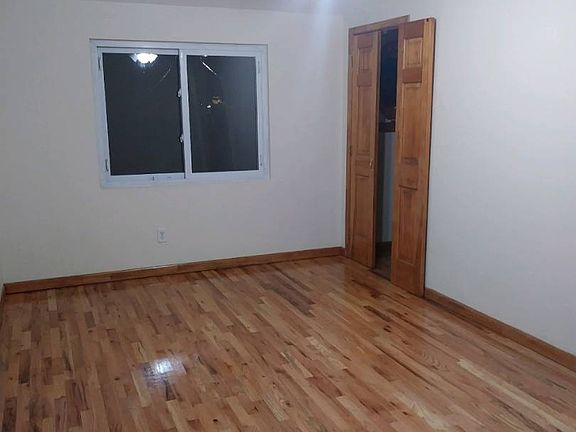 5th image of 11410 159th St